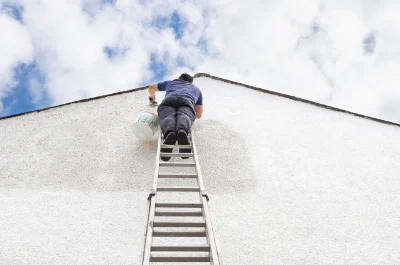 Peinture extérieure à Charbonnat — façades et ravalement
